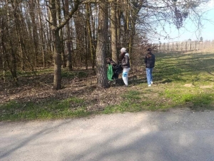 „SPRZĄTANIE ŚWIATA” W GMINIE SADKOWICE ZA NAMI !