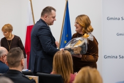 Uroczyste otwarcie wraz z przecięciem wstęgi nowego budynku Urzędu Gminy oraz Gminnego Ośrodka Pomocy Społecznej w...