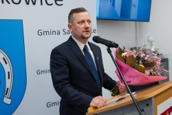 Uroczyste otwarcie wraz z przecięciem wstęgi nowego budynku Urzędu Gminy oraz Gminnego Ośrodka Pomocy Społecznej w...