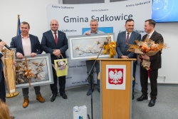 Uroczyste otwarcie wraz z przecięciem wstęgi nowego budynku Urzędu Gminy oraz Gminnego Ośrodka Pomocy Społecznej w...