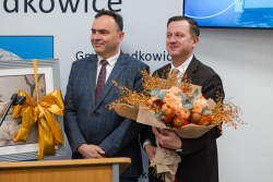 Uroczyste otwarcie wraz z przecięciem wstęgi nowego budynku Urzędu Gminy oraz Gminnego Ośrodka Pomocy Społecznej w...