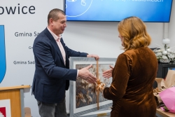 Uroczyste otwarcie wraz z przecięciem wstęgi nowego budynku Urzędu Gminy oraz Gminnego Ośrodka Pomocy Społecznej w...